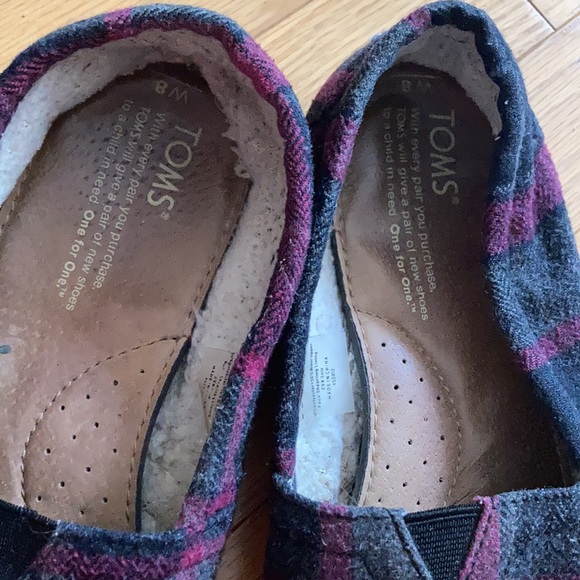 EUC Toms sz 8 - Picture 5 of 5